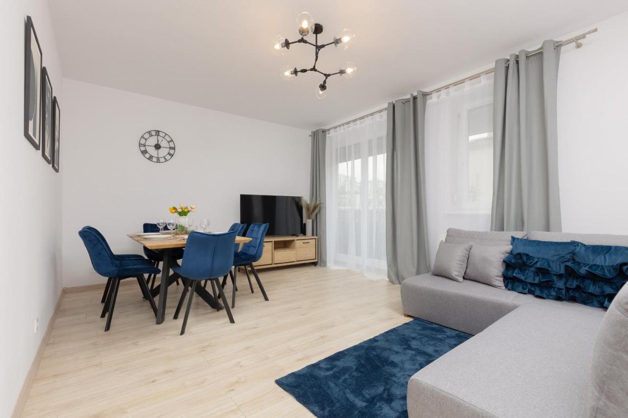 Metro Bemowo Two-storey Pelczynskiego By Renters Apartment *